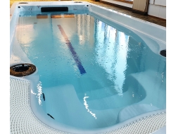 Плавательный спа-бассейн с противотоком JNJ SPAS Swim Pro I Endless Pool